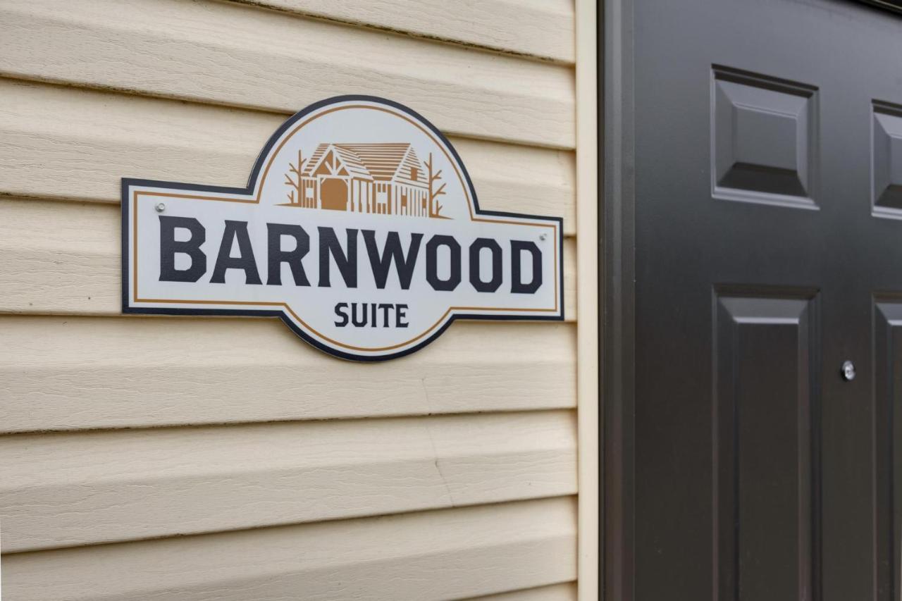 Barnwood Suite - Main Street Lodge In Berlin Exterior foto